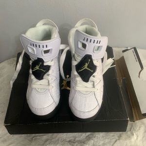 Jordan Air Retro (PS) Sneakers
